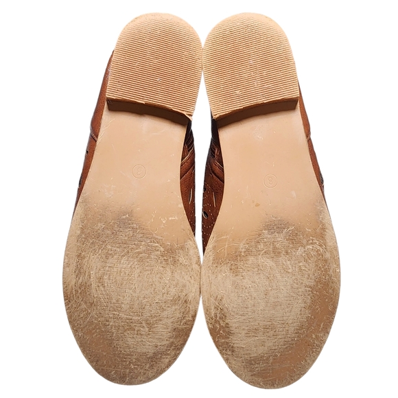 Boutique by Corkys Norwich Cognac Brown Faux Leather Peep Toe Booties Size 8 - Picture 9 of 11